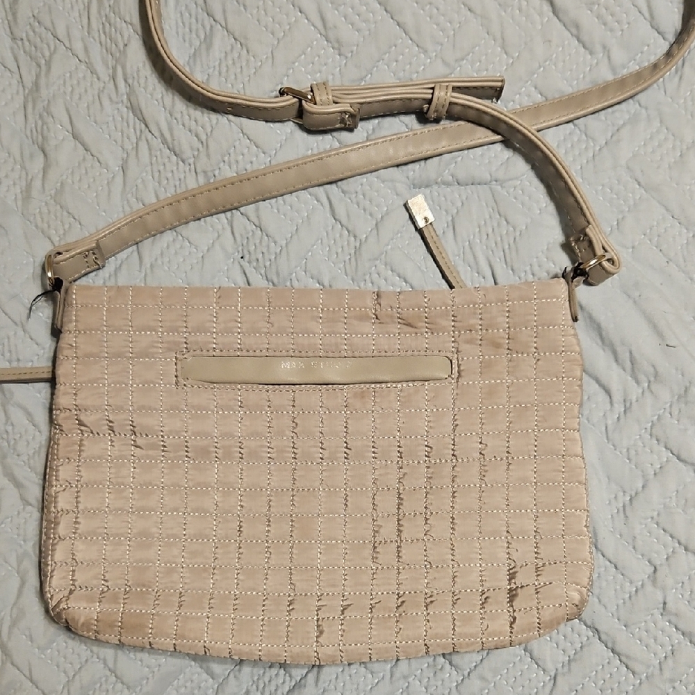 Elegant Tan Quilted Women's Bag
